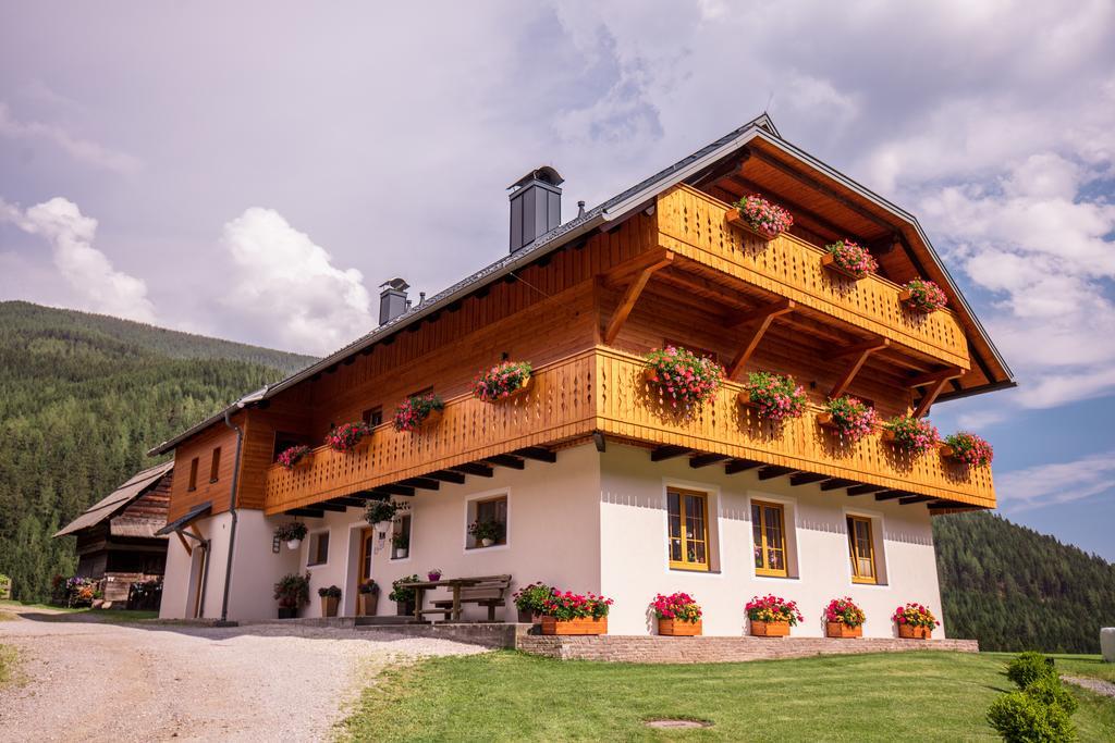 Der Hoferbauer Apartment Bad Kleinkirchheim Luaran gambar